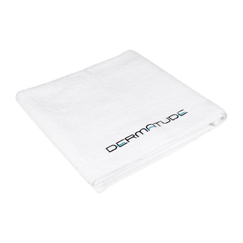 Dermatude Compress Towel - white with logo - 30x45 cm